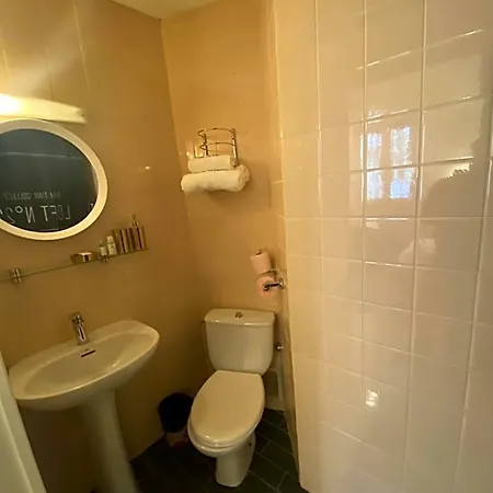 Appia Hotel 2*